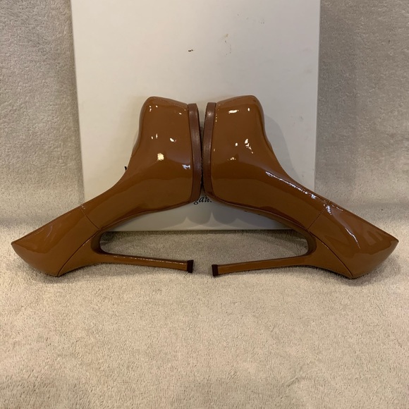 Yves St Laurent shoes - Picture 2 of 8